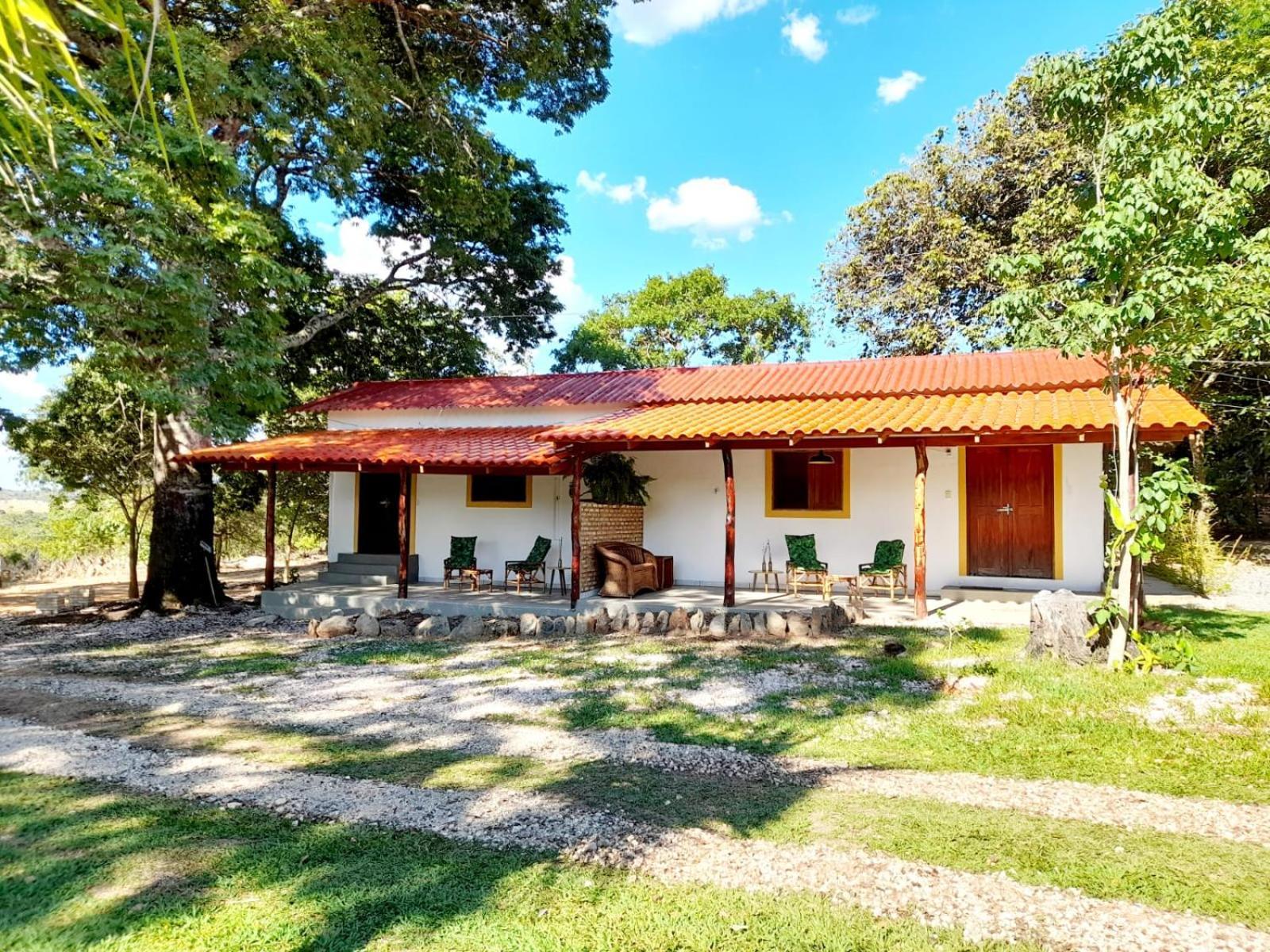 Pousada Toca Da Raposa Cavalcante Exterior photo